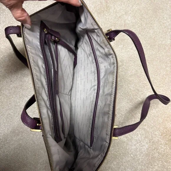 Michael Kors Purple Handbag Purse - Picture 4 of 4